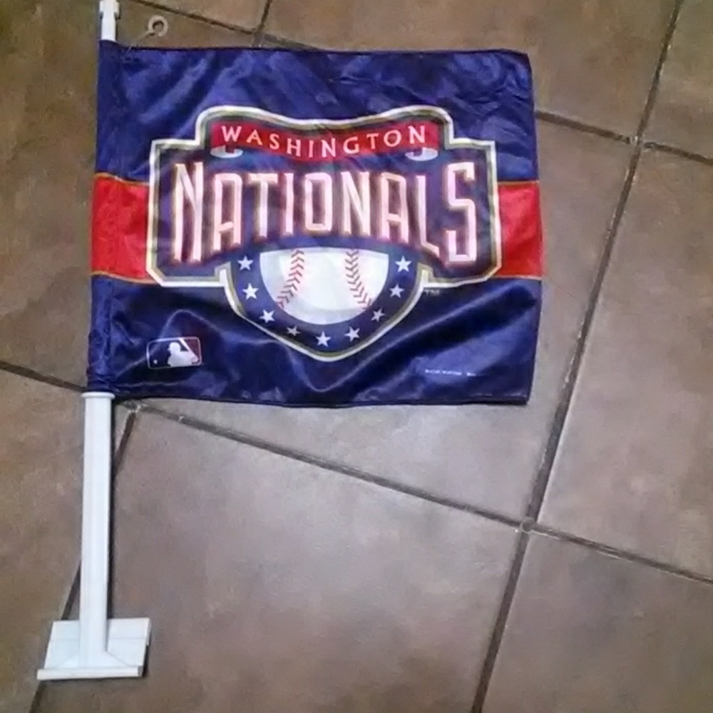 NWOT Washington Nationals Car Flag